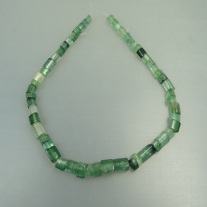 Turmalin Kristallkette dreikant, pastell grün-blau ca.6-10mm