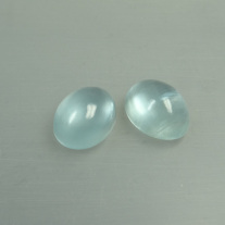 Aquamarin Cabochon oval, Paar ca.13x18mm ***