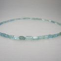 Aquamarin Kristallkette 6-kant, ca.4mm, mehr Details: klick