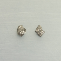 Diamant Bruchstück rohstein ca.6x8mm Paar