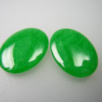 Jade Cabochons 16x12 mm, Paar :