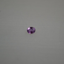 Saphir oval facettiert, violett ca.5x6mm
