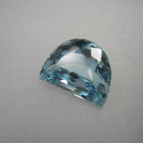 Topas bestrahlt Fantasieschliff ca.13x17mm